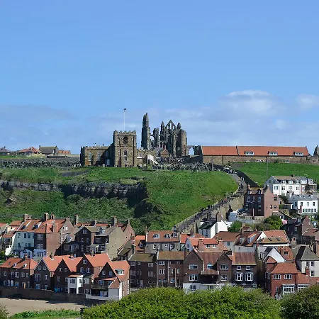 Harbour View * Whitby